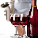 UK Winemakers Get Creative With Customized Wine Bottle Labels