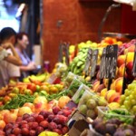 A Female Perspective? Women Read Labels of Food Products More Than Men