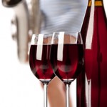 UK Winemakers Get Creative With Customized Wine Bottle Labels