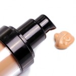 Add a Touch of Glam to Beauty Product Labels with Gold Poly Material