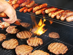 Ahead of National Chili Dog Day, Order Custom Labels.